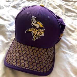 New Era Official Vikings 39THIRTY Flex Hat